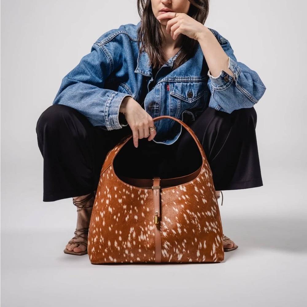 Seyclair Natasha Shoulder Tote Bag in Spotted Deer

Sold out through 09/2026